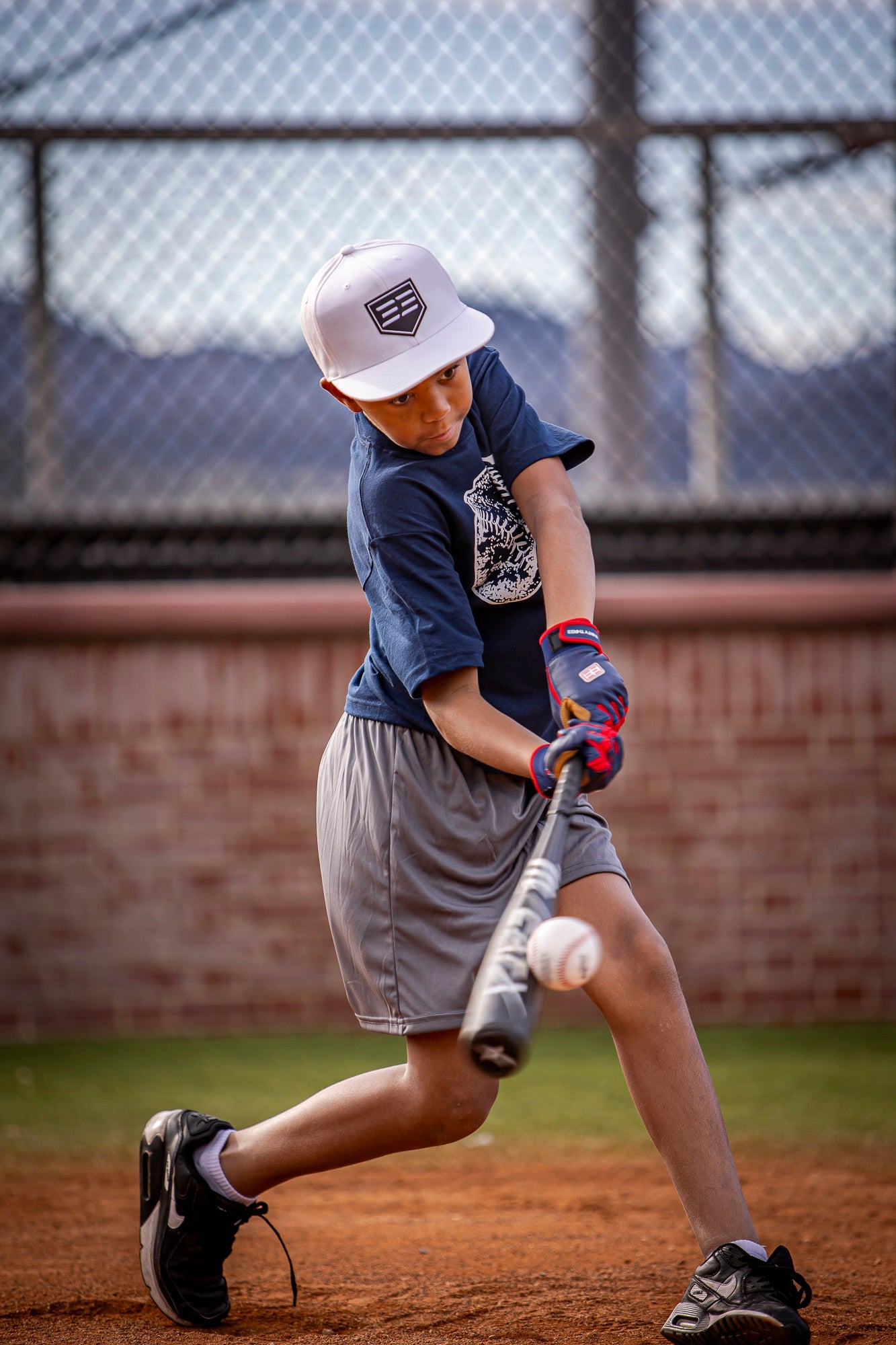 LP PRO SHORT CUFF BATTING GLOVES - PREMIUM - CABRETTA LEATHER - DURABLE - BRUCE BOLT - BETTER PRICE