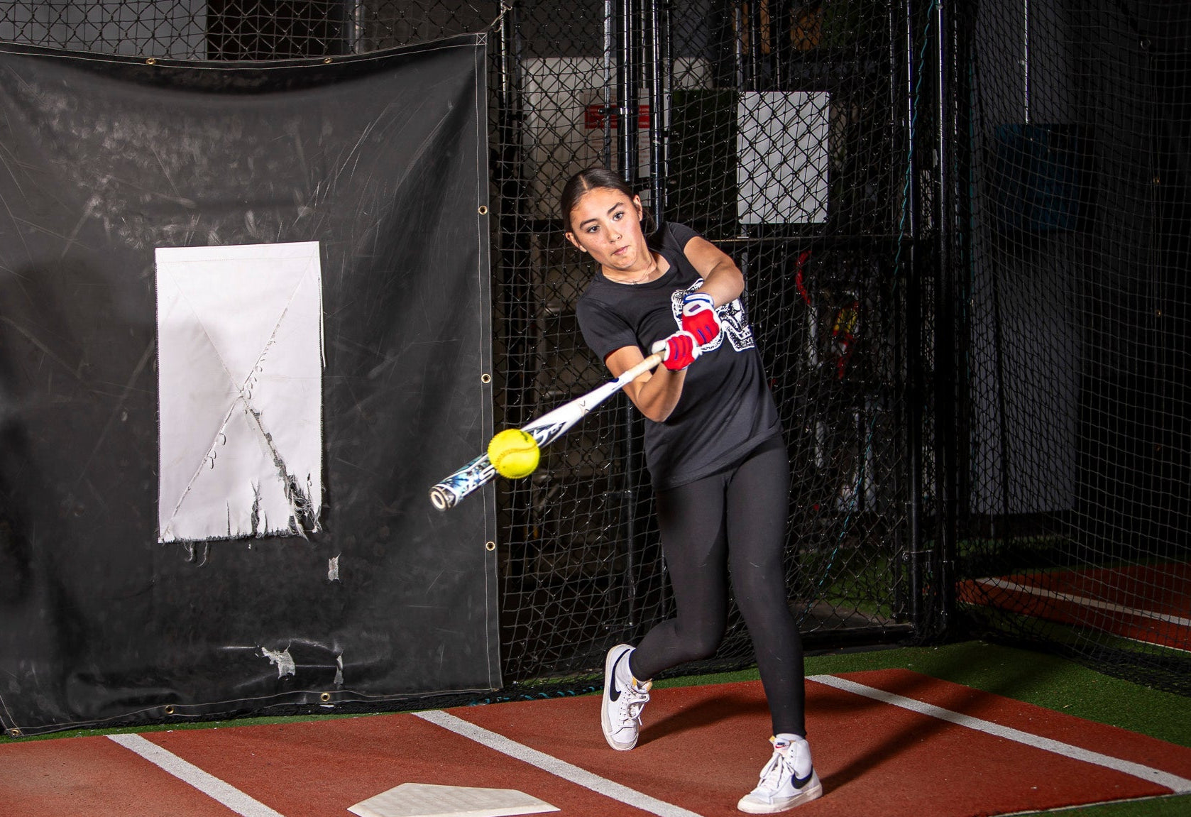 SL ELITE SHORT CUFF BATTING GLOVES - PREMIUM - CABRETTA LEATHER - DURABLE - BRUCE BOLT - BETTER PRICE