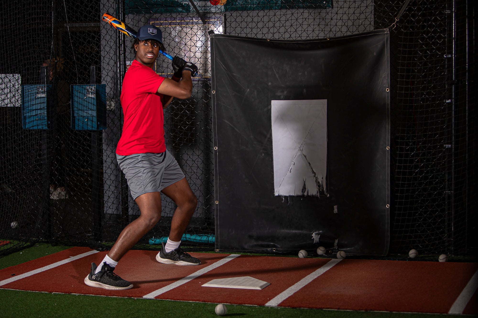 SL ELITE SHORT CUFF BATTING GLOVES - PREMIUM - CABRETTA LEATHER - DURABLE - BRUCE BOLT - BETTER PRICE